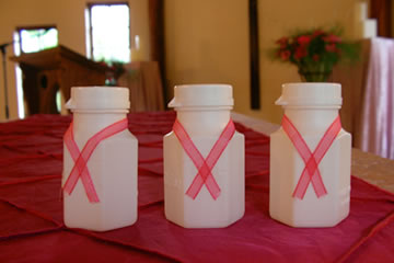 Bubbles for your wedding confetti Bubbles for your wedding confetti